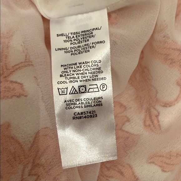 LOFT Cream Blouse with Salmon Floral Print - Women's - Picture 7 of 7